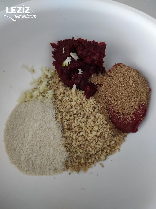 Cevizli Muhammara Tarifi