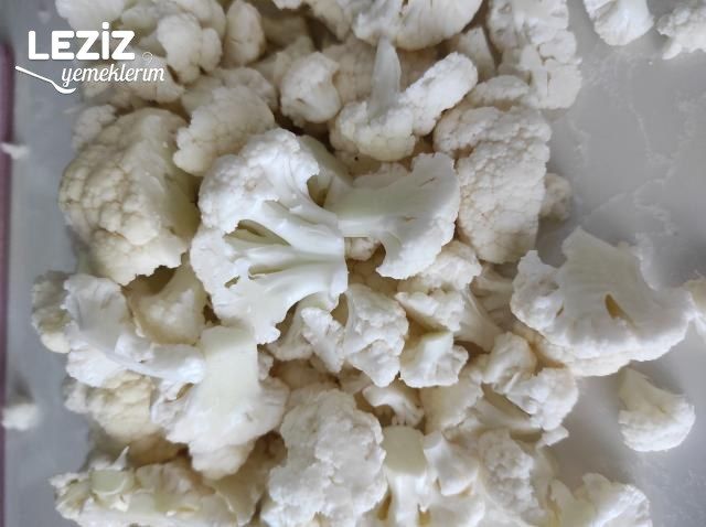 Fırında Zerdeçallı Karnabahar Nasıl Yapılır