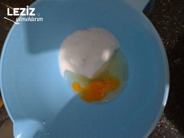 1 Yumurtalı Kakaolu Pastaban