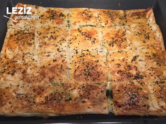 Yumuşacık Sodalı Tepsi Böreği