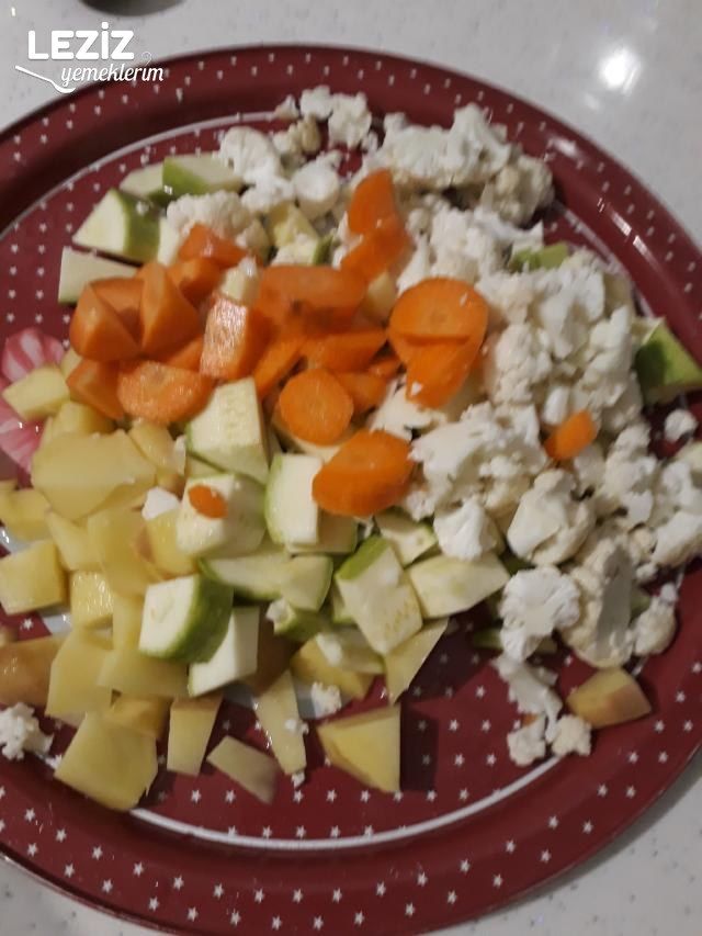 Sebze Çorbası Tarifi