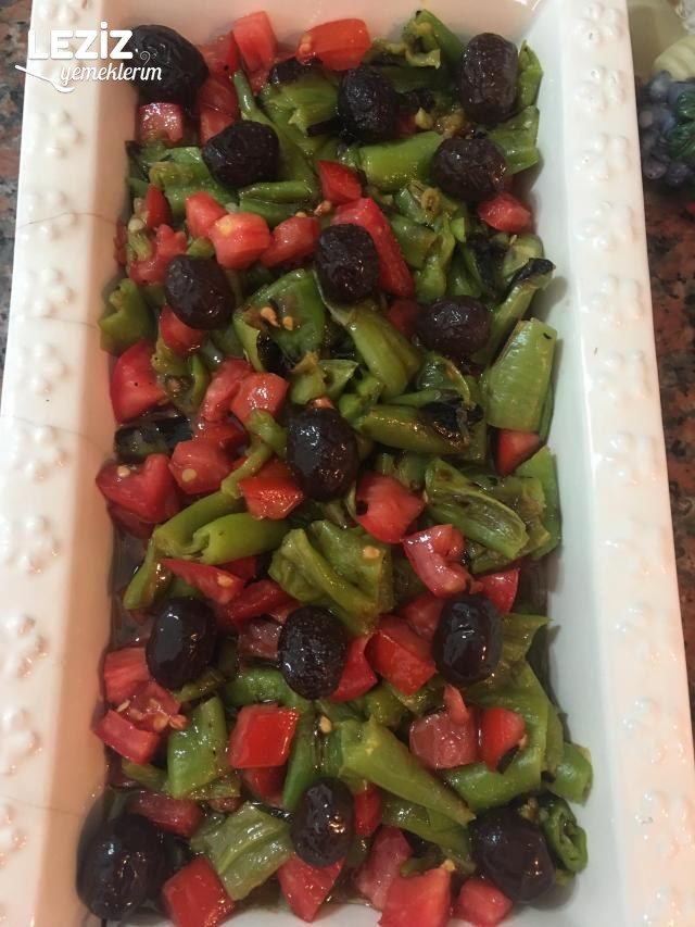 Köz Biber Salatası Tarifi