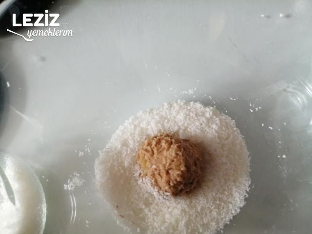 Elmalı Muzlu Toplar