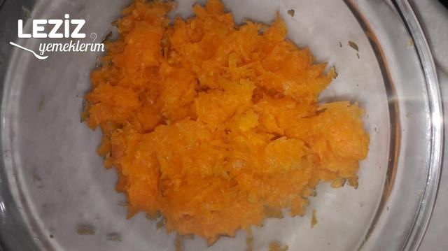 Damak Çatlatan Lezzetiyle Kabak Köftesi