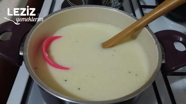 Tavuklu Yalancı Paça Çorbası Tarifi