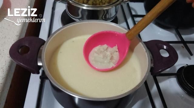 Tavuklu Yalancı Paça Çorbası Tarifi