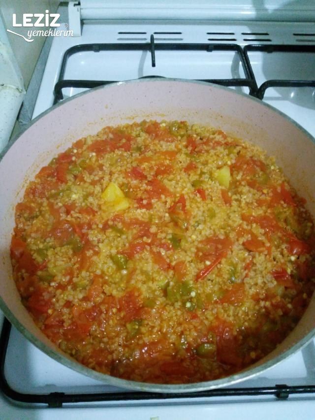 Sebzeli Bulgur Pilavı Nasıl Yapılır