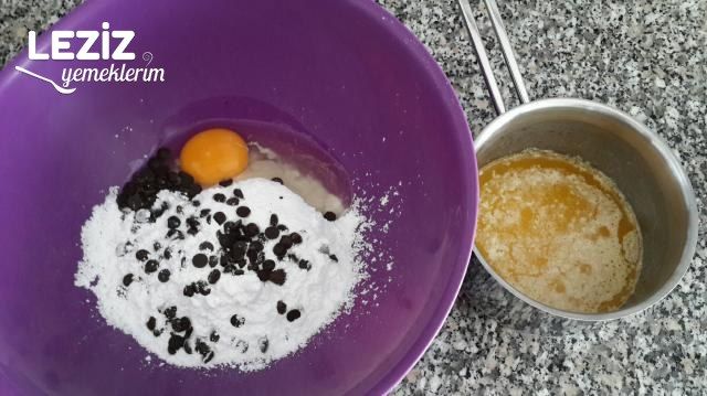 Reçelli Çikolatalı Kurabiye