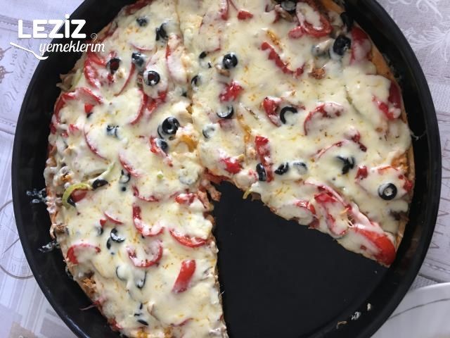 Tavuklu Karışık Pizza Tarifi