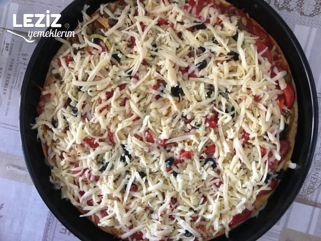 Tavuklu Karışık Pizza Tarifi