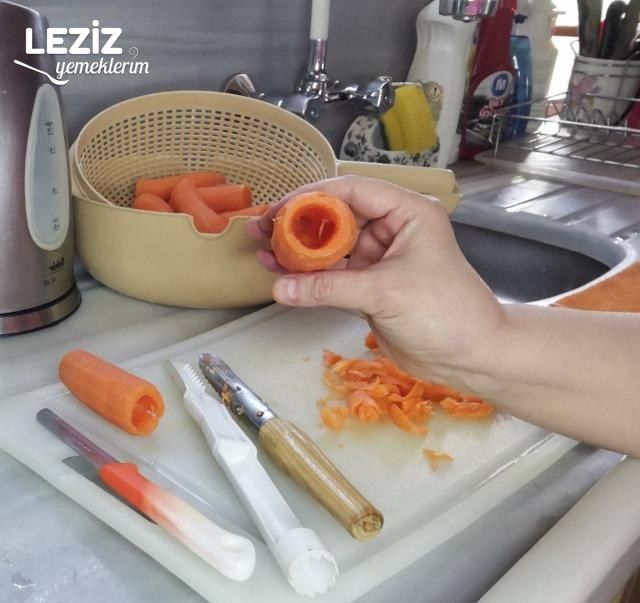 Sağlıklı Nefis Havuç Dolması Tarifi