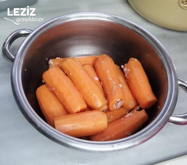 Sağlıklı Nefis Havuç Dolması Tarifi