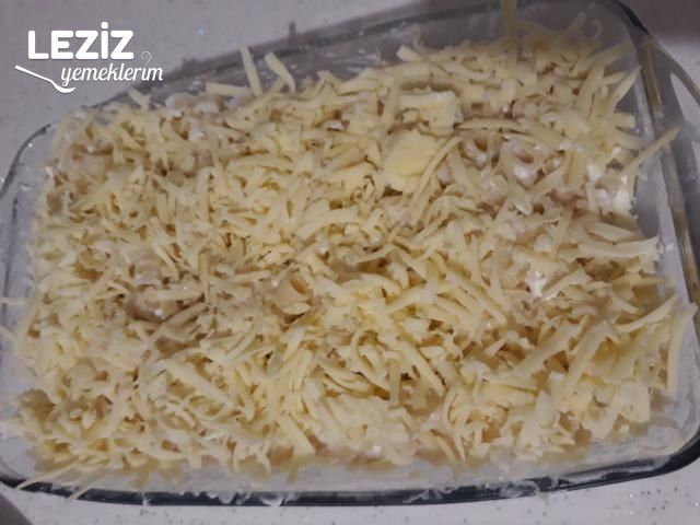 Fırında Beşamel Soslu Makarna Tarifi