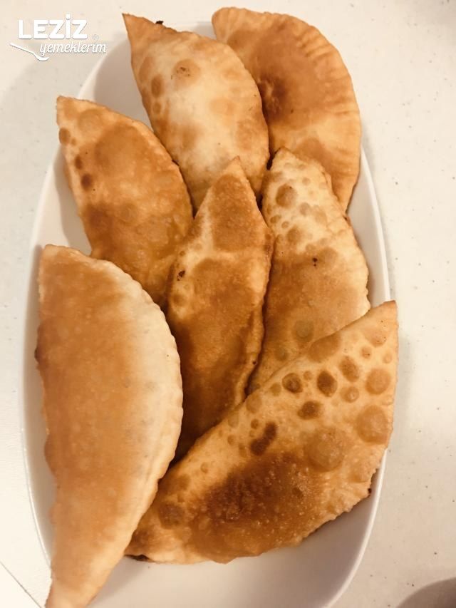 Tam Ölçülü Çiğ Börek Tarifi