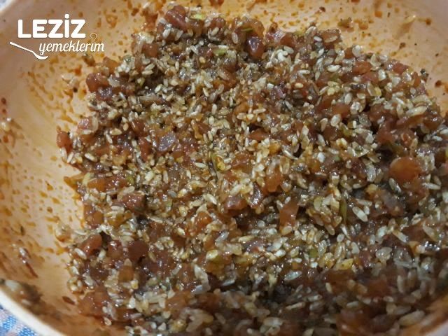 Zeytinyağlı Yaprak Sarması (Bütün Detaylarıyla)