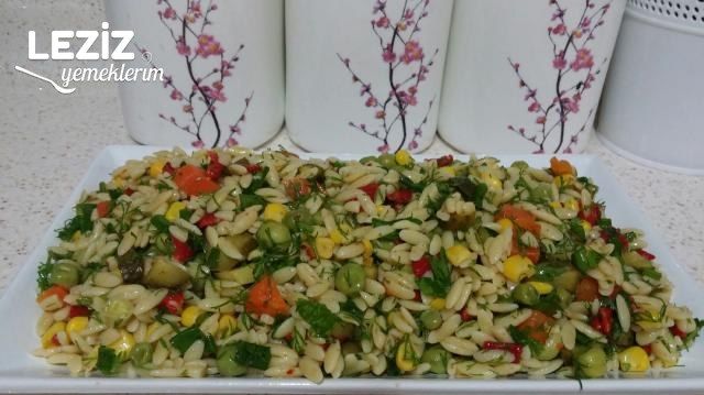 Muhteşem Gün Salatası (Kaşık Kaşık Yendi Bitti)