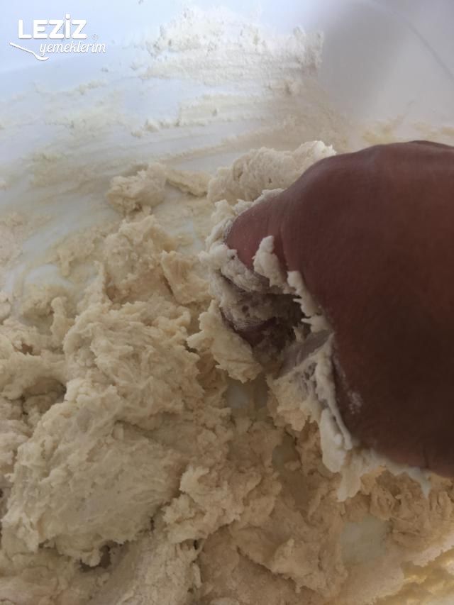 İki Renkli Un Kurabiyesi