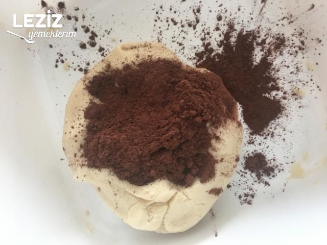 İki Renkli Un Kurabiyesi