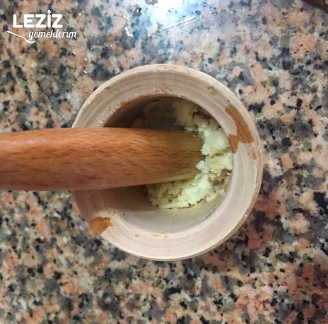 Ege’nin Meşhur Lezzeti Börülce Tarator (Börülce Ekşilemesi)