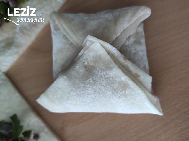 Milföy Tadında Yufka Böreği