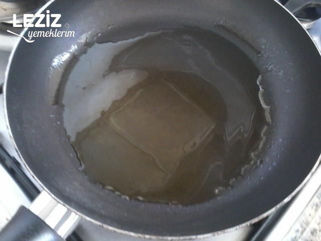Bulgur Kavurması (Çerezlerin Yanına)
