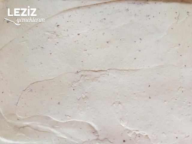 Tam Kıvamında Ağlayan Pasta