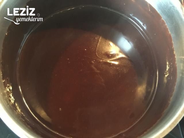 Tam Kıvamında Ağlayan Pasta