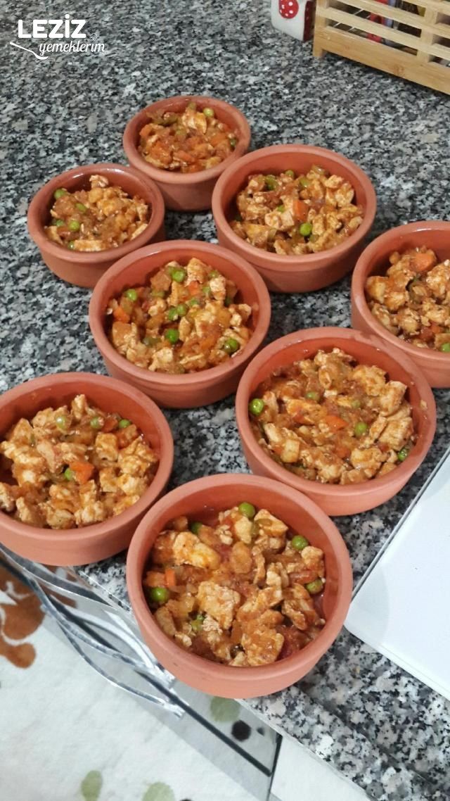 Kiremitte Beşamel Soslu Tavuk