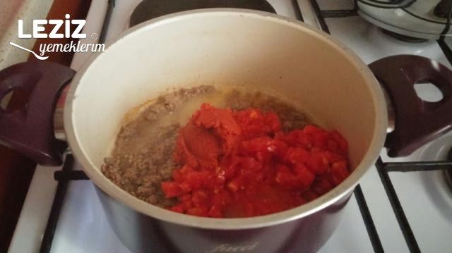 Beşamel Soslu Kıymalı Kabak Yemeği