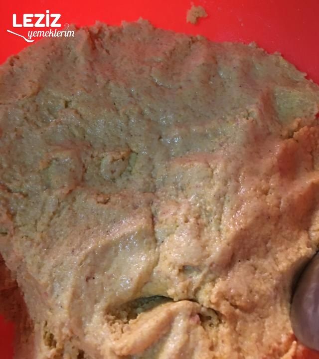 Muffin Kalıbında Mısır Ekmeği