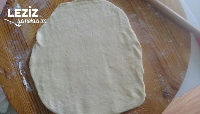 Mayalı Pizza Pişi (Ayrıntılı)