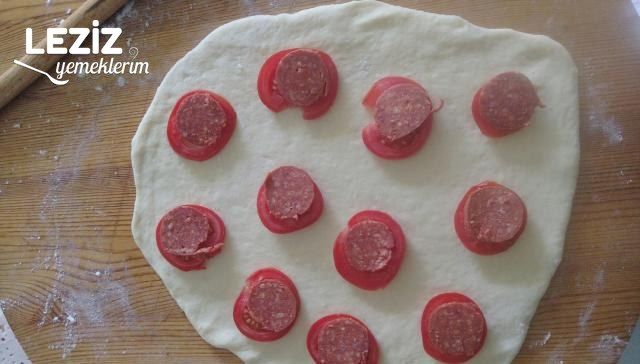 Mayalı Pizza Pişi (Ayrıntılı)