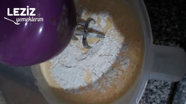 Enfes Portakallı Zerdeçallı Kek