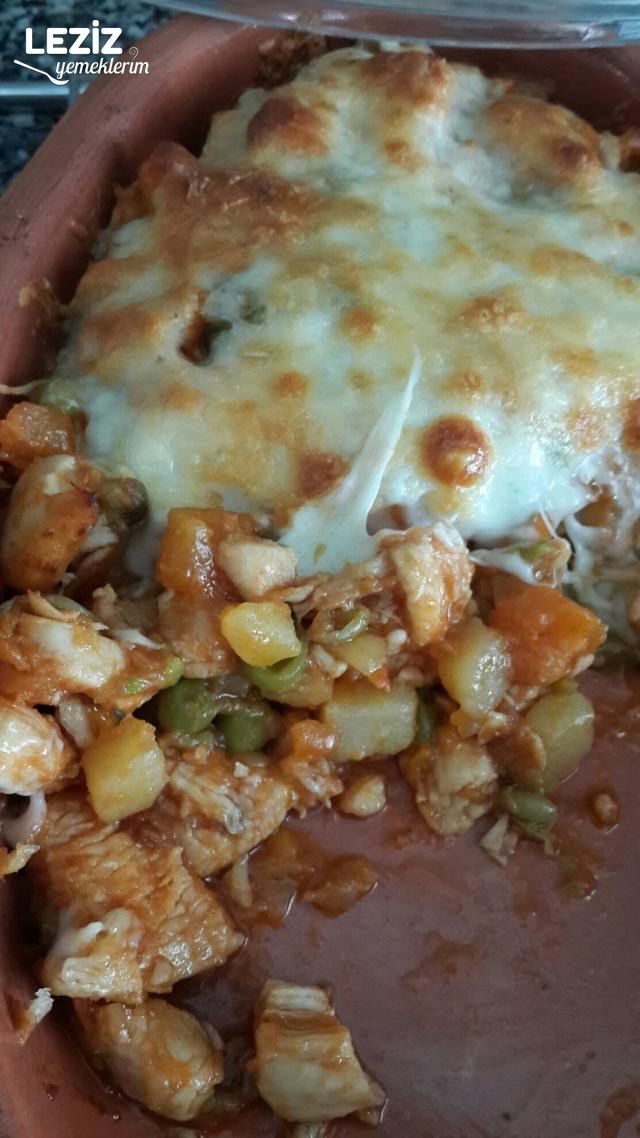 Toprak Kapta Tavuk Yemeği