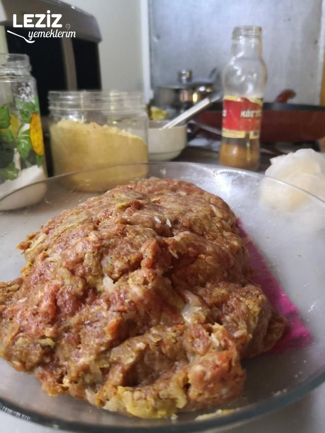 En Güzel Köfteli Patlıcan Kebabı Tarifi