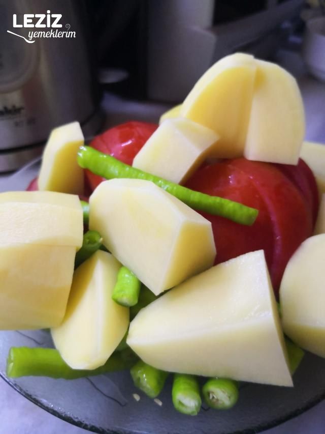 En Güzel Köfteli Patlıcan Kebabı Tarifi