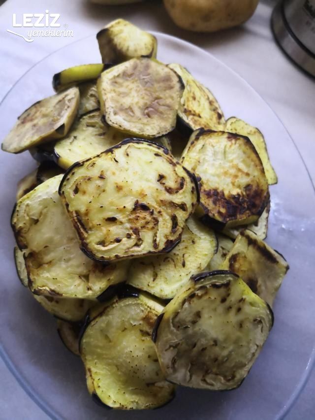 En Güzel Köfteli Patlıcan Kebabı Tarifi