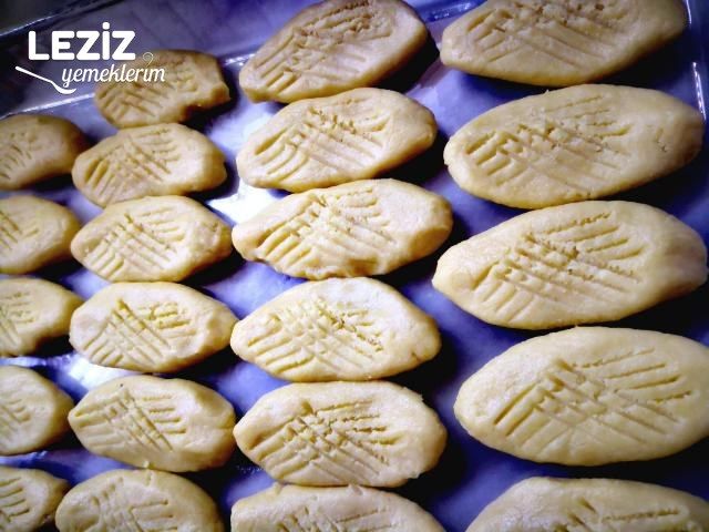 Şekerpare (Şerbetli Kurabiye)