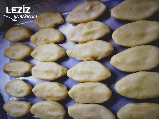 Şekerpare (Şerbetli Kurabiye)