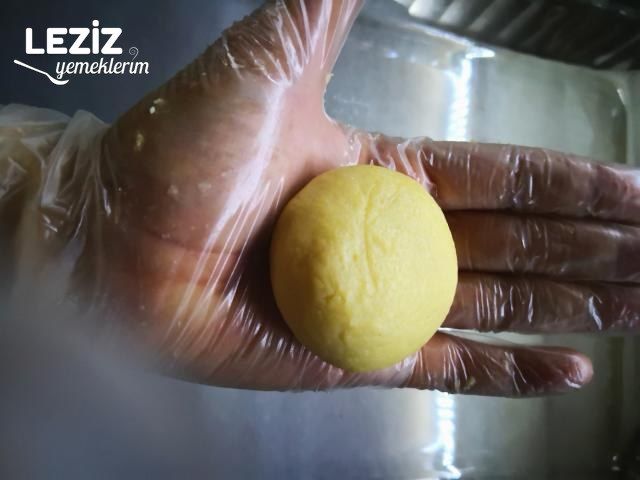 Şekerpare (Şerbetli Kurabiye)