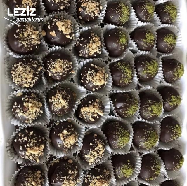 Meşhur Çikolatalı Helvalı Toplarım