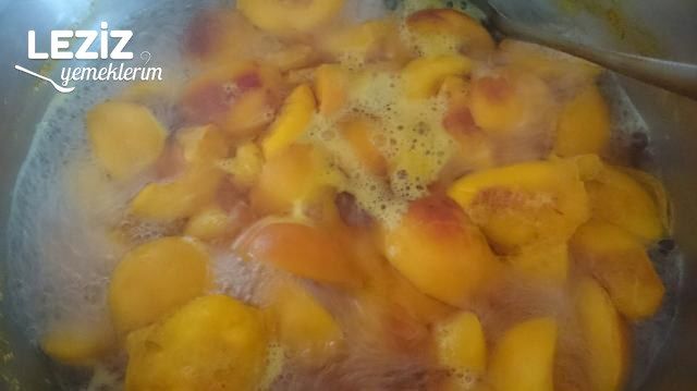 Konsantre Şeftali Suyu (Ev Yapımı)