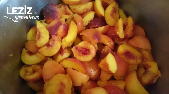 Konsantre Şeftali Suyu (Ev Yapımı)