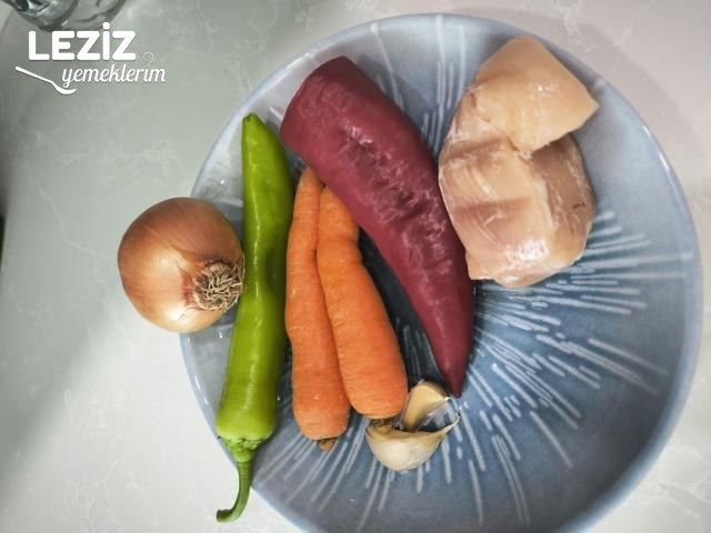 Biberli Tavuk Çorbası