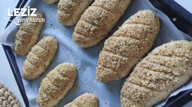 Pastane Lezzetinde Efsane Kaşarlı Simit Poğaça