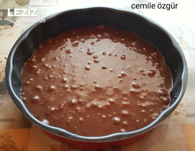 Nişastalı Kakaolu Kek