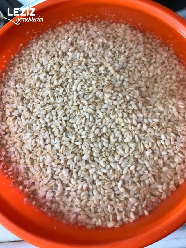 Keşkek Yapımı (Tavuklu)