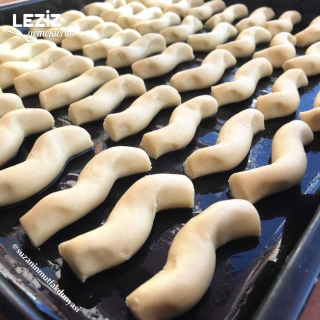 S Kurabiyesi (Pastane Tadında)