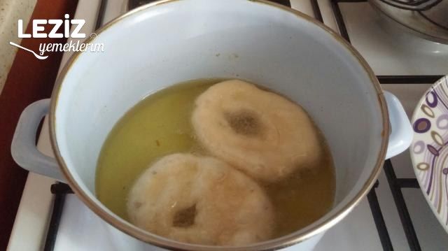 Nefis Mayalı Hamur Kızartması