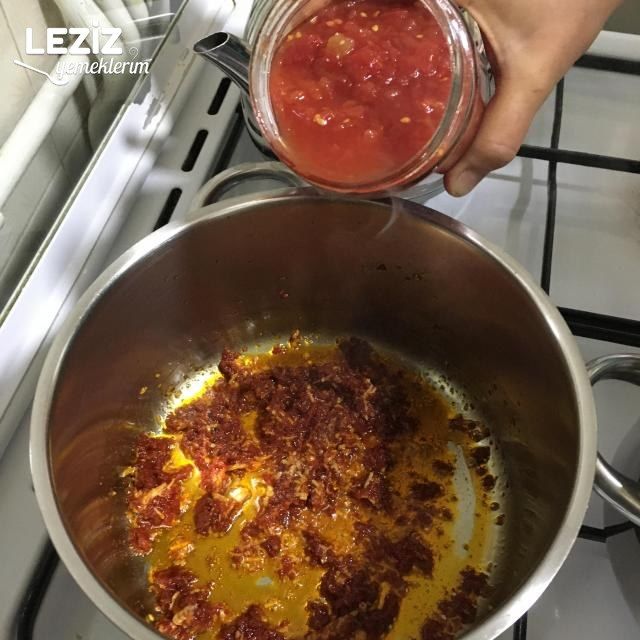 Domatesli Şehriye Çorbası Nasıl Yapılır?